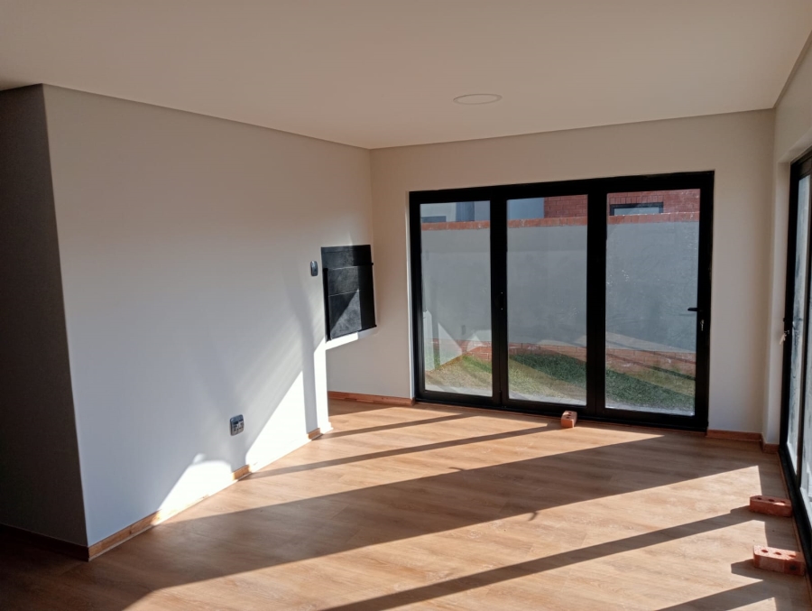 3 Bedroom Property for Sale in Somerton Estate Free State